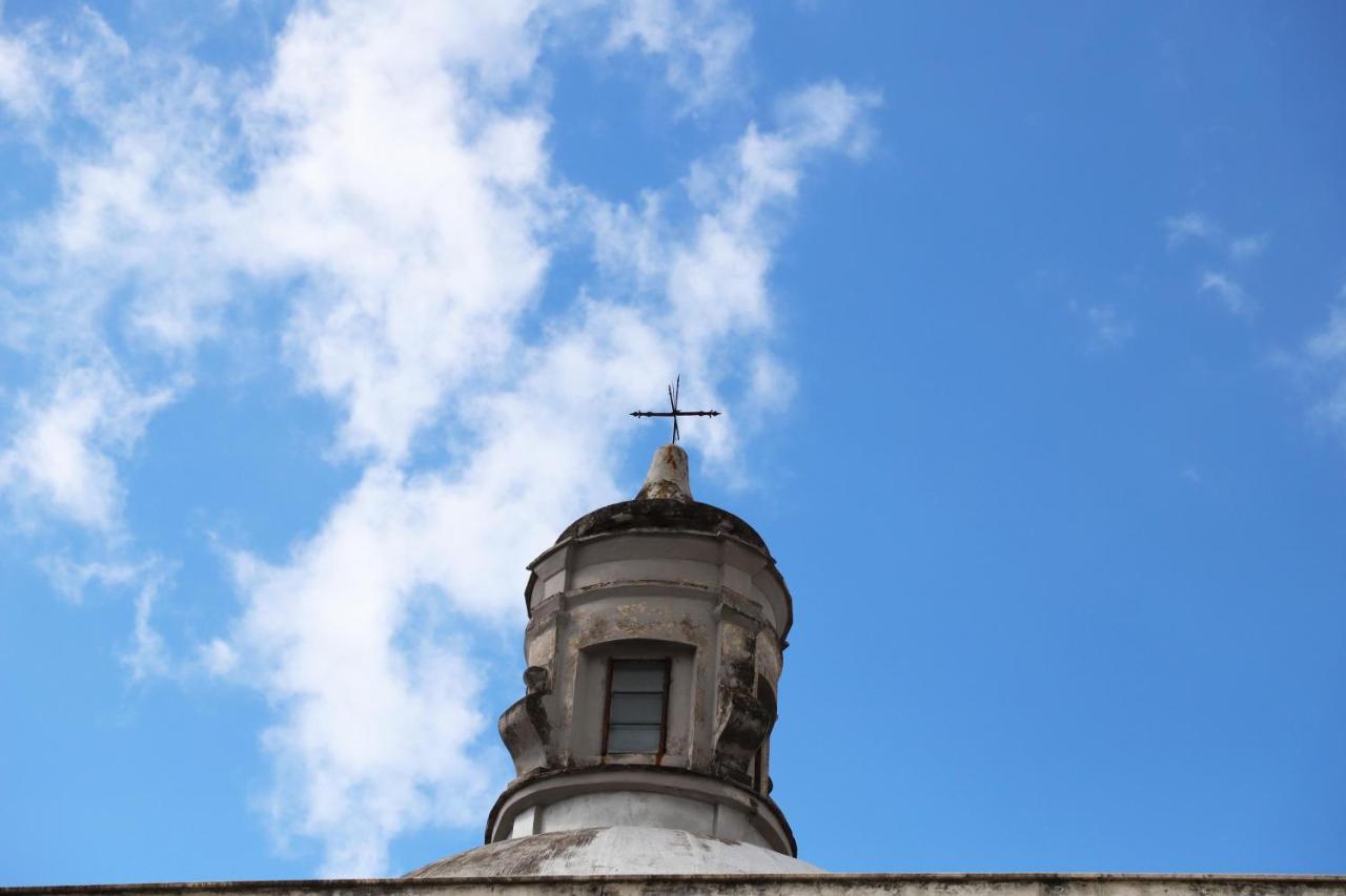 Ave Gratia Plena Hostel Salerno Ngoại thất bức ảnh